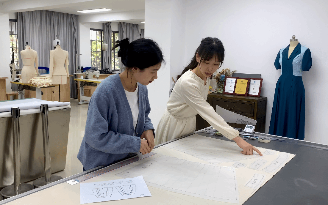 日本人妻与黑人HD
