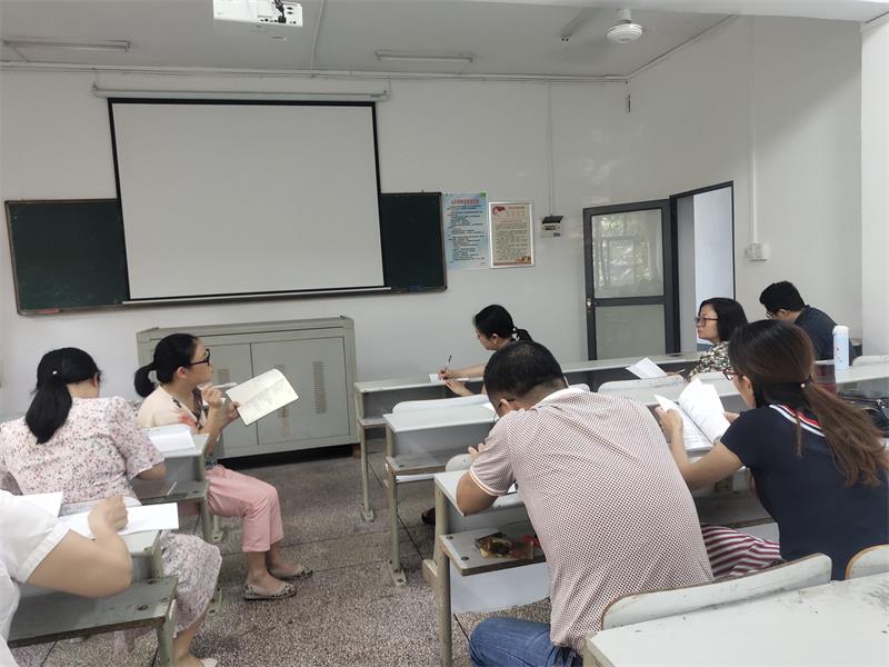 日本人妻与黑人HD