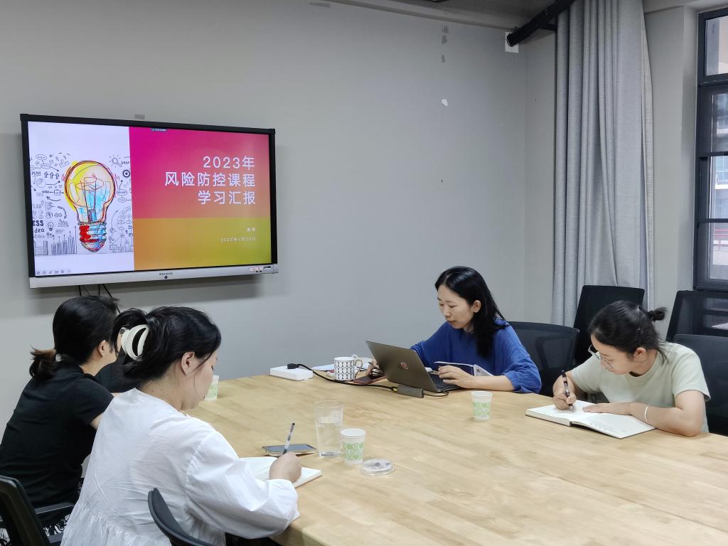日本人妻与黑人HD