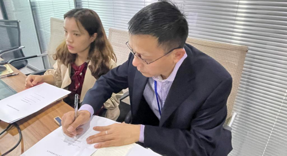 日本人妻与黑人HD