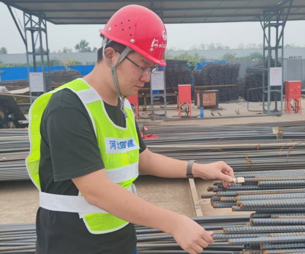 日本人妻与黑人HD